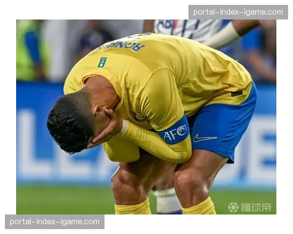 评论:VAR在三月多次介入疑似点球判罚,对防守动作的审查达到毫米级别 评论:VAR在三月多次介入疑似点球判罚,对防守动作的审查达到毫米级别