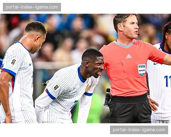 巴黎圣日耳曼2-0客胜里尔，姆巴佩、登贝莱各入一球